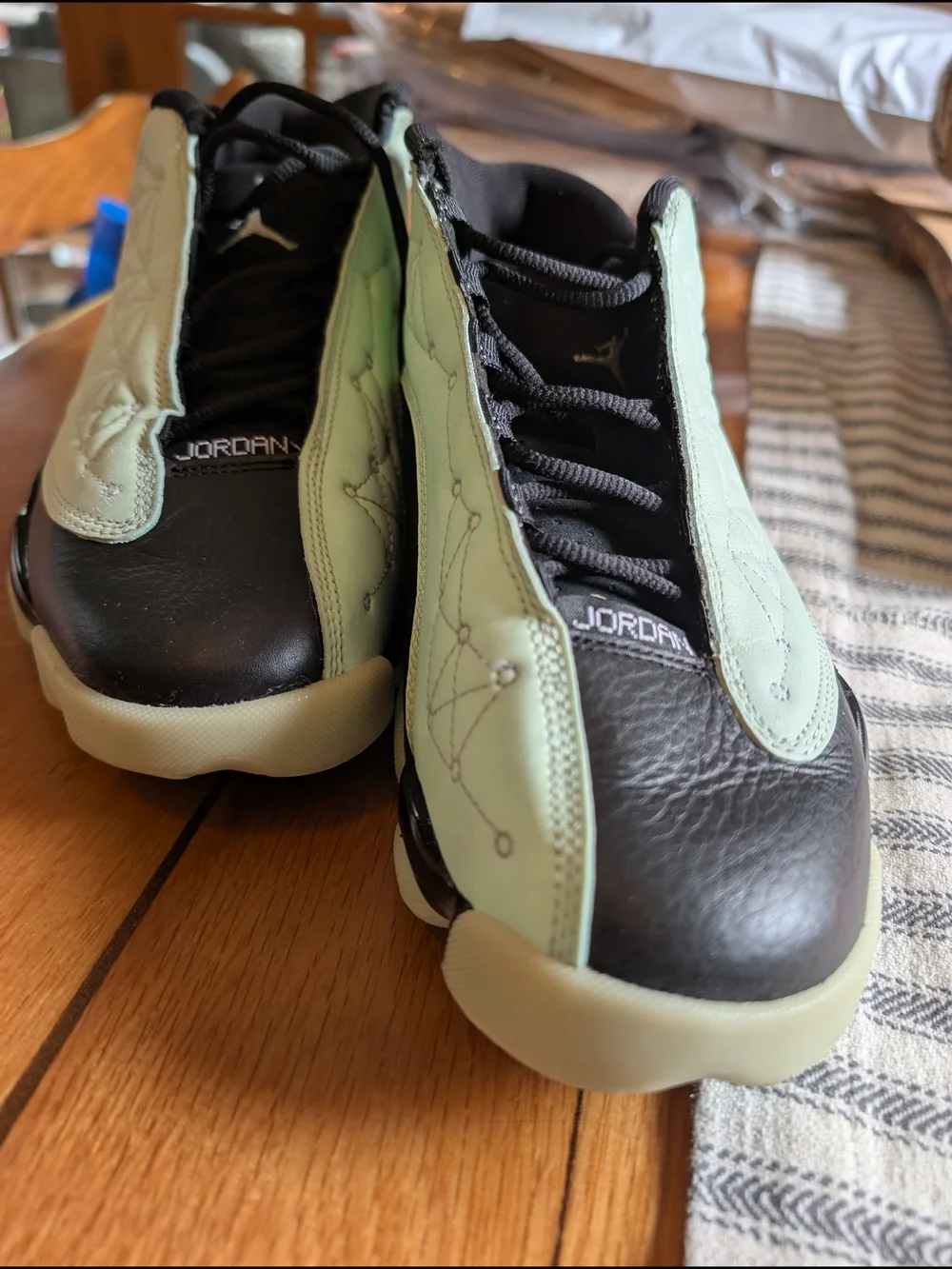 Air Jordan 13 Retro Low 